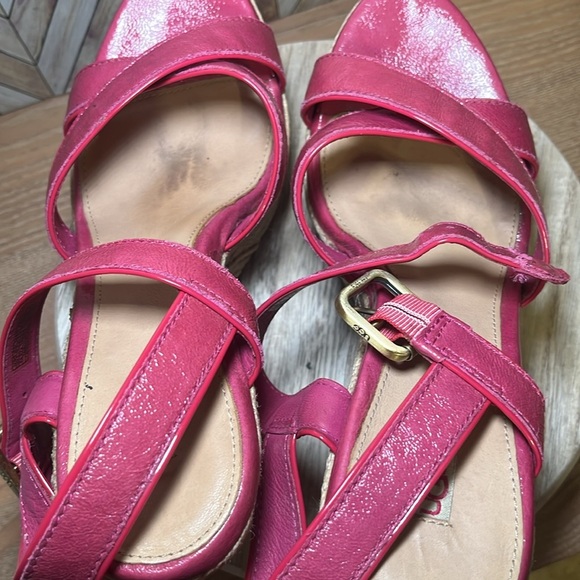 UGG Australia Jackilyn Pink Leather Sling Back Wedge Sandals Vacation Summer - Picture 9 of 10